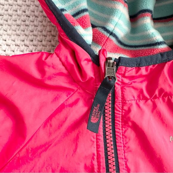 The North Face Atomic Pink Stripe Reversible Fleece Breezeway Hooded Jacket Baby - Picture 11 of 14